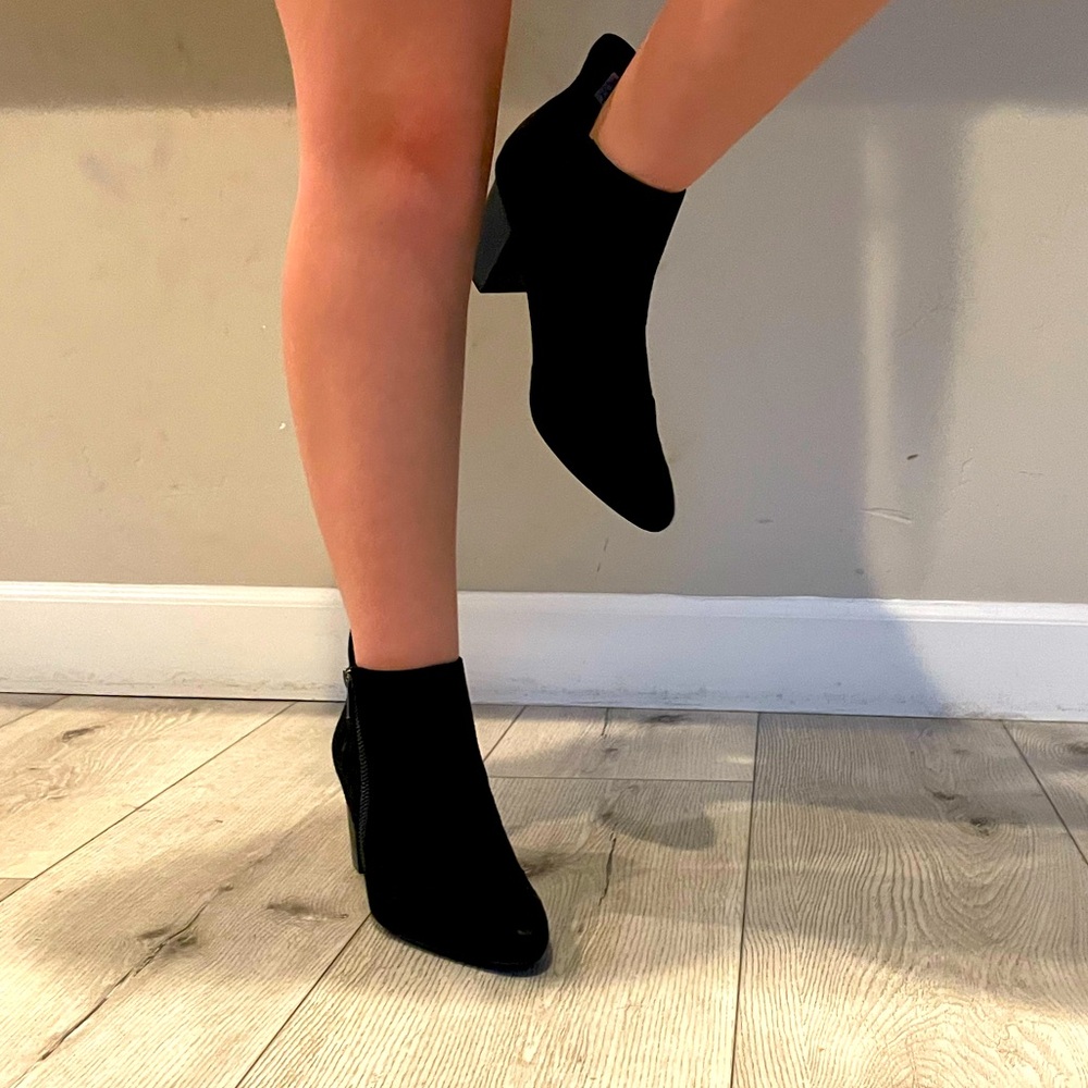 Rockport stack heel suede booties